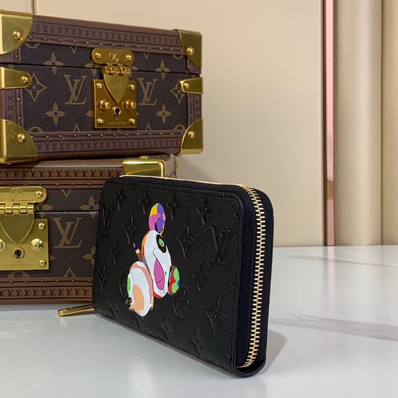 L X V Wallets 19.5*10.5*2.5cm