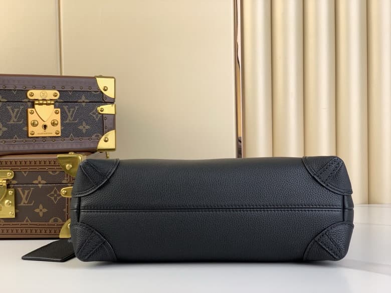 L X V Messenger Bags
