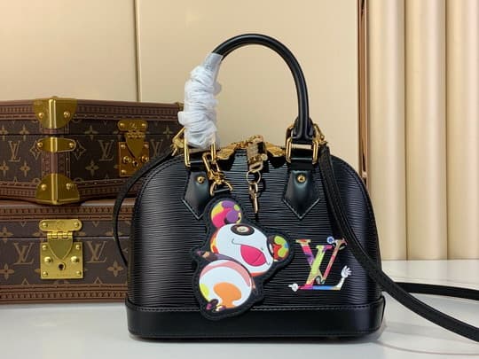 L X V Handbag 23.5x17.5x11.5cm