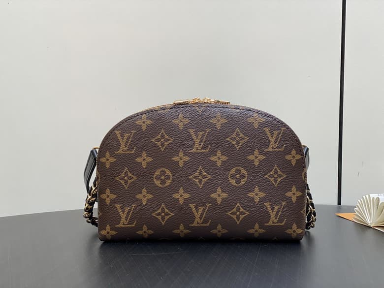 L X V Bag 15x7x27cm