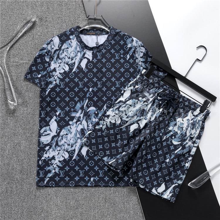 L X V Two Piece Short