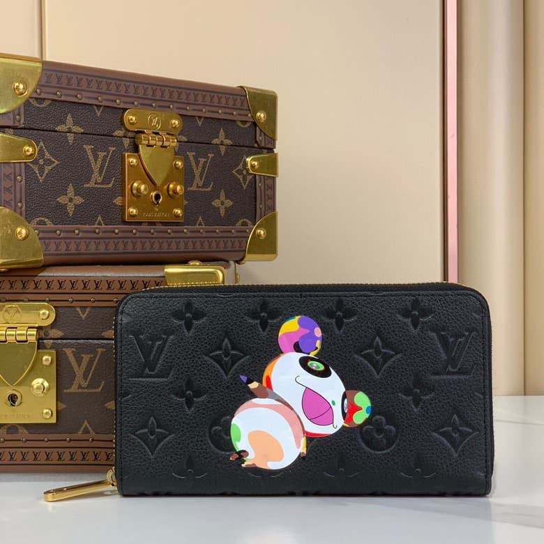 L X V Wallets 19.5*10.5*2.5cm