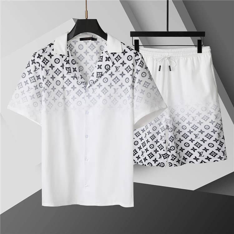 L X V Two Piece Short