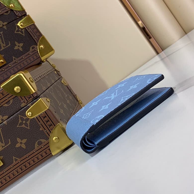 L X V Wallets 11.5x9x1.5cm