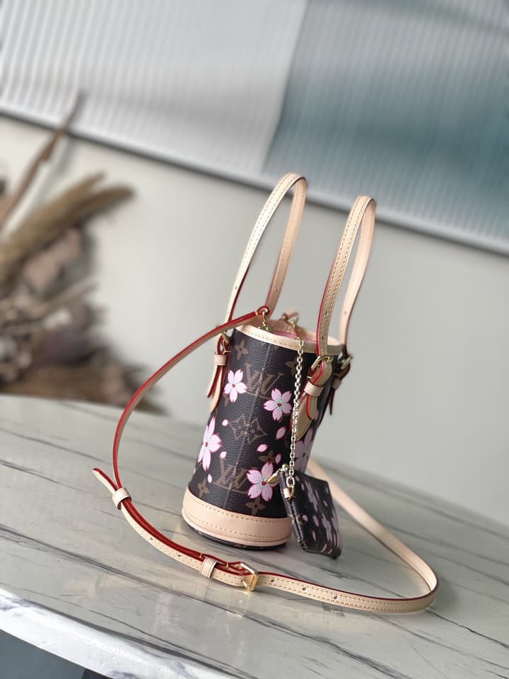 L X V Bucket Bags