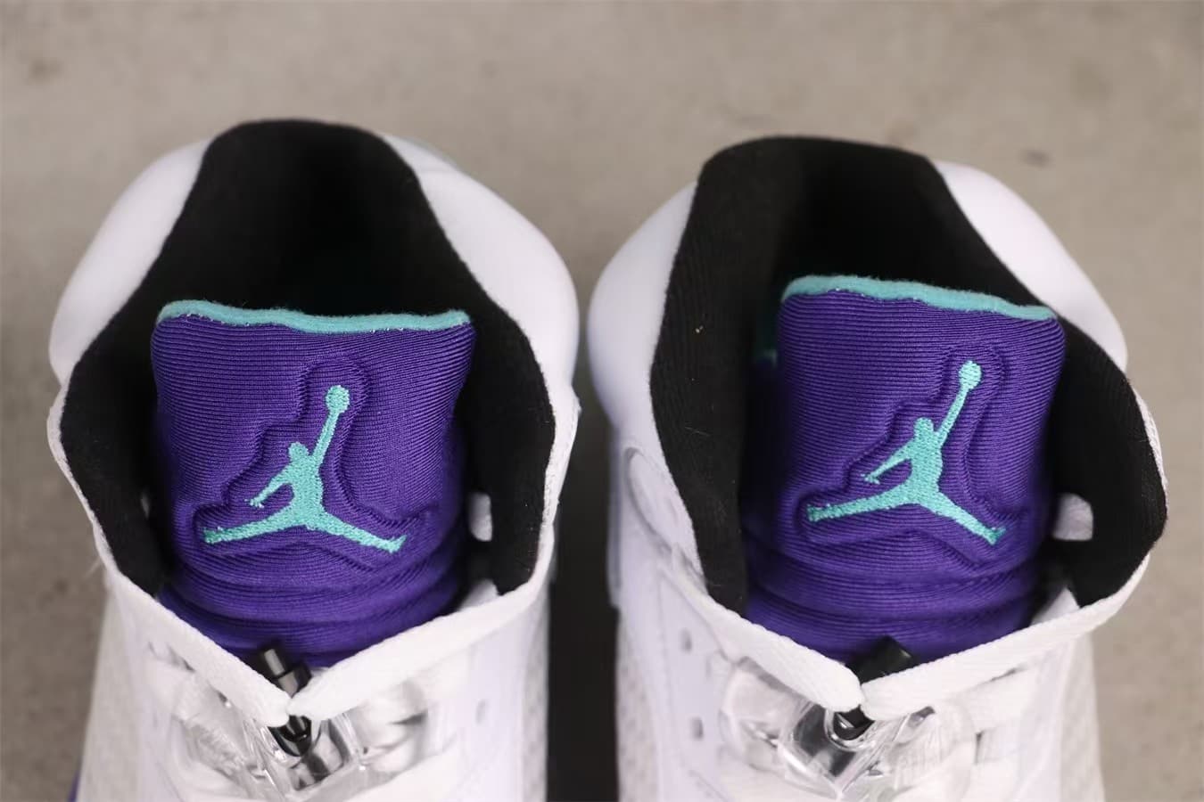 JRD 5 OG “Grape” HQ7978-100