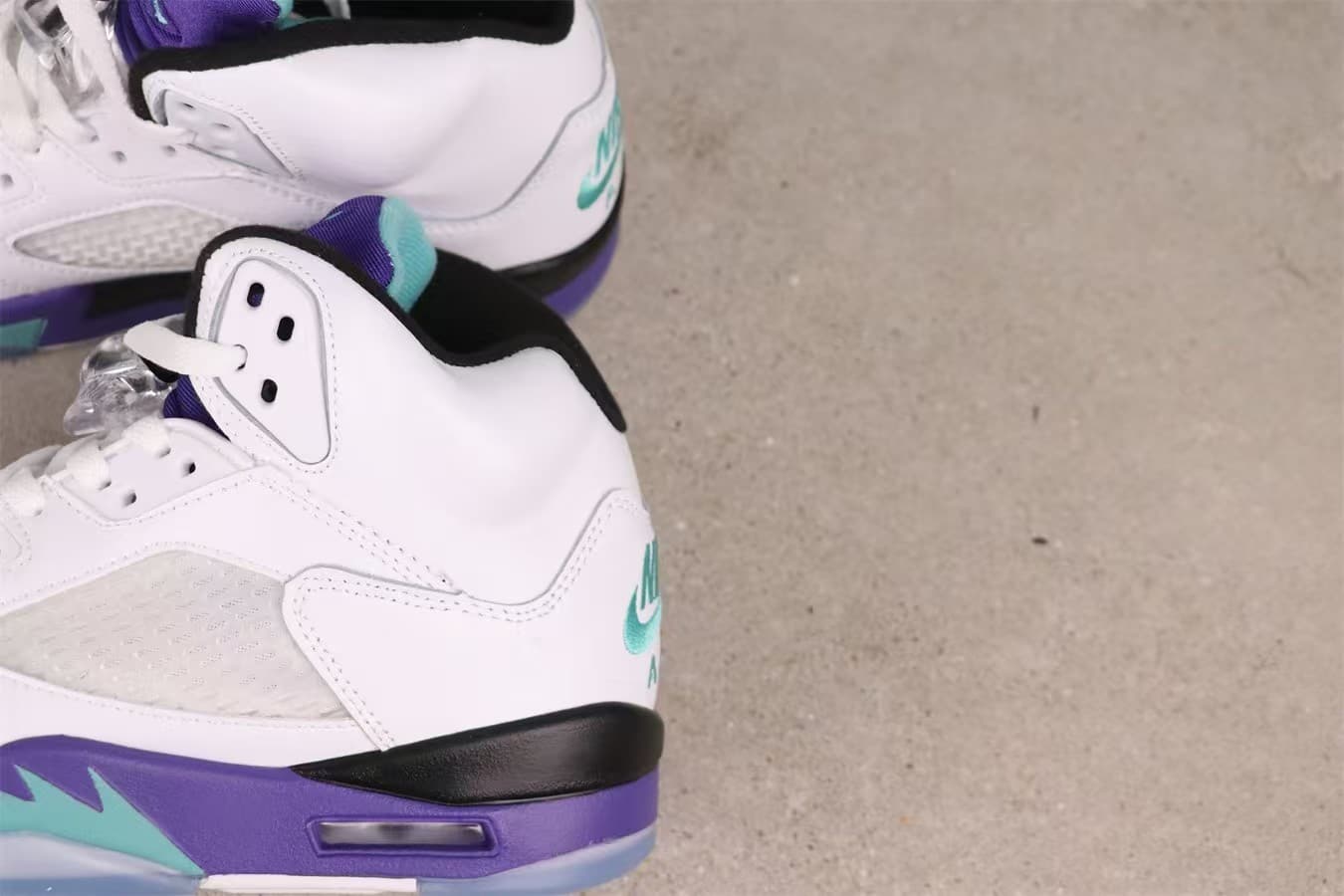 JRD 5 OG “Grape” HQ7978-100