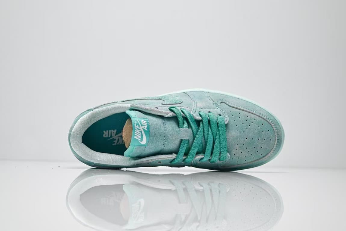 Air JRD 1 Low HQ8111 300