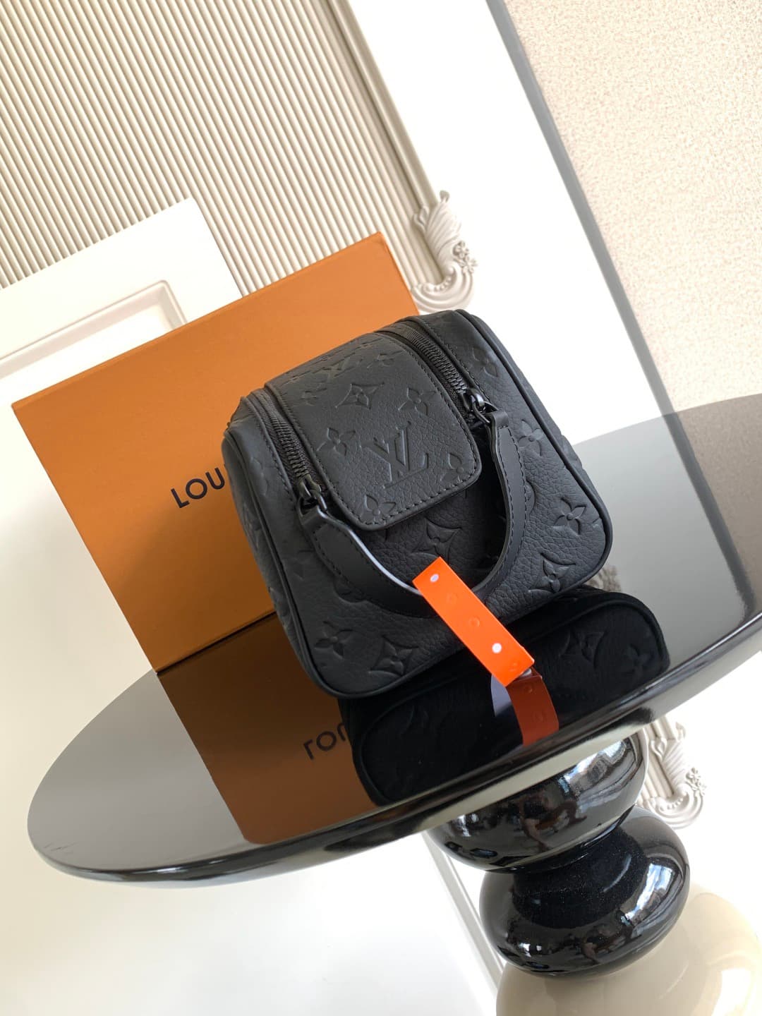 L X V Shoulder handbag 28*15*16.5cm