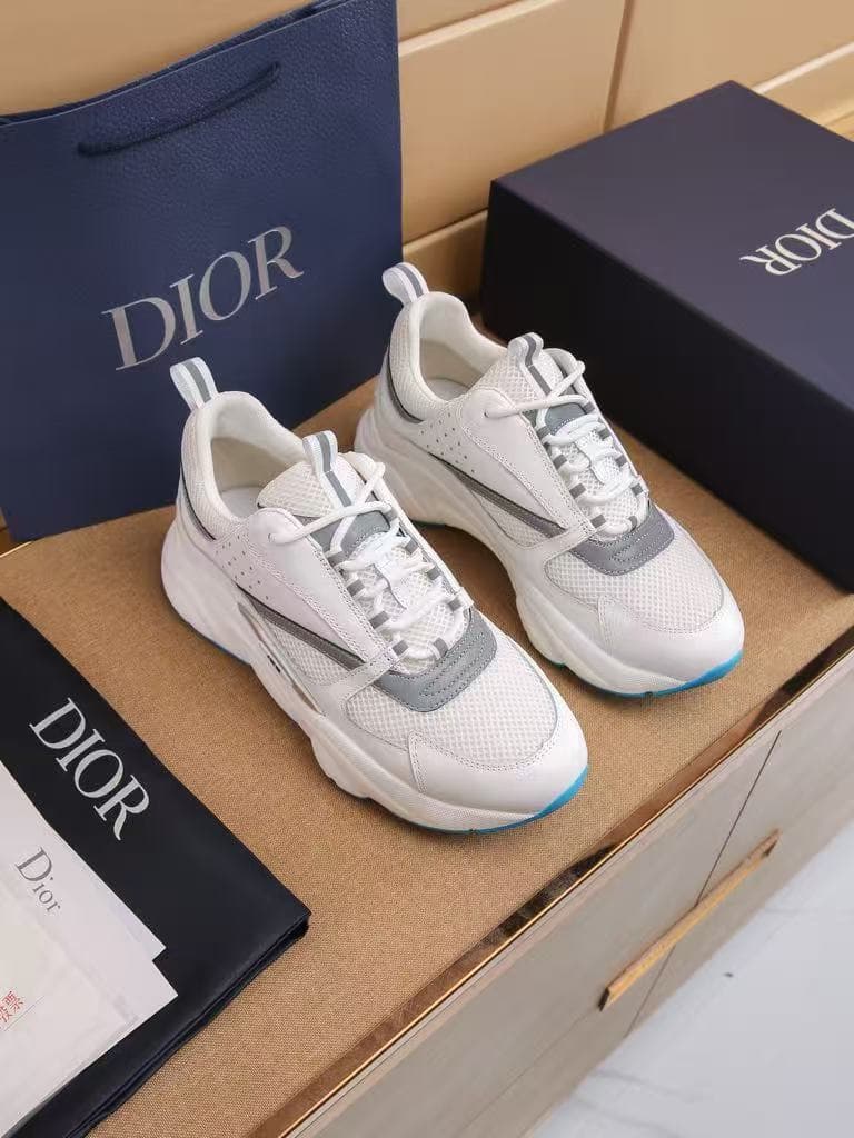 DR classic B22 Clunky Sneaker