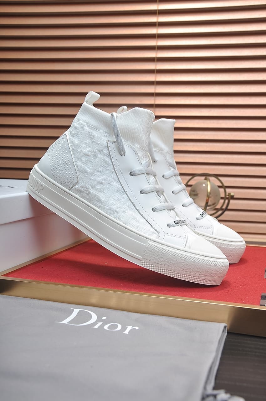 DR Sneaker
