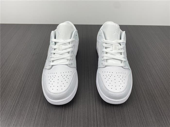 JRD1 Triple White Tumbled Leather 553558-130