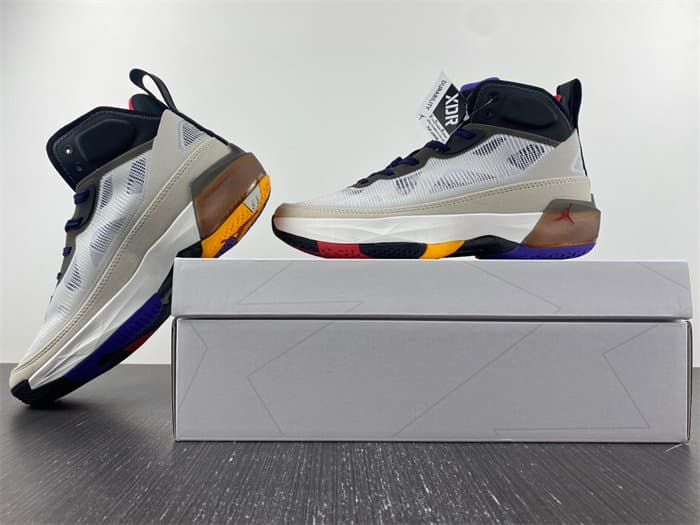 JRD 37 Light Bone Dark Concord DD6958-060