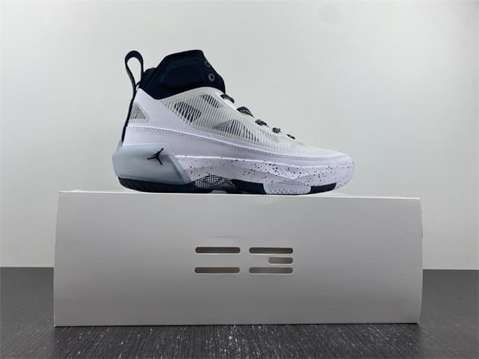 JRD 37 Oreo DV0747-108