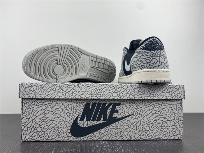 JRD 1 Retro Low OG Black Cement CZ0790-001