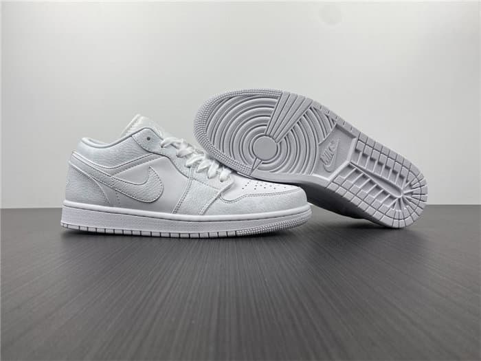 JRD1 Triple White Tumbled Leather 553558-130