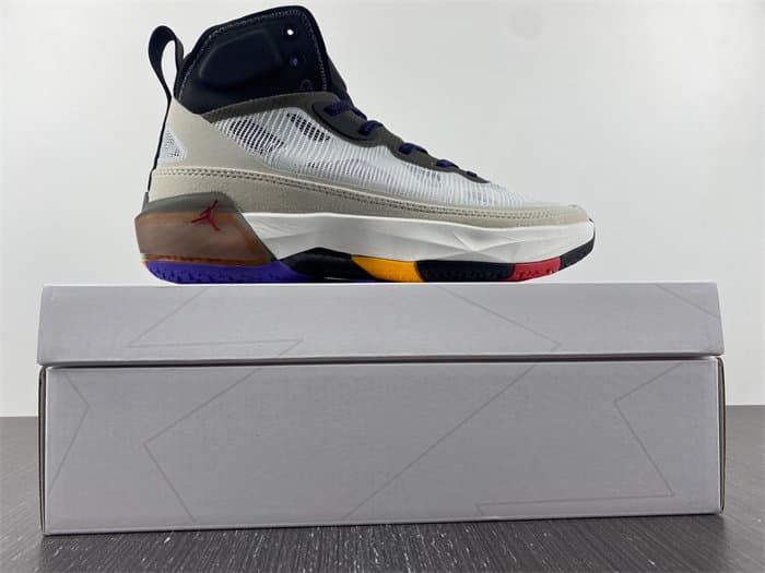 JRD 37 Light Bone Dark Concord DD6958-060