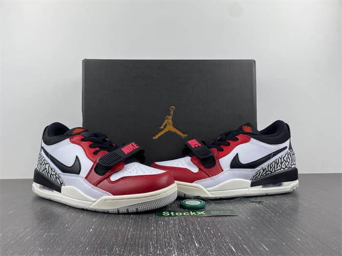 JRD Legacy 312 Low Chicago CD7069-116