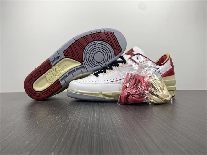 JRD2 SP OW White Red DJ4375-106