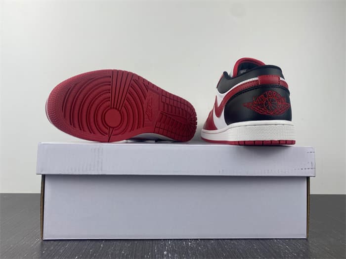 JRD 1 Low Reverse Black Toe DC0774-160