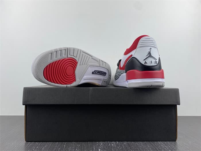 JRD Legacy 312 Low Chicago Red CD7069-116