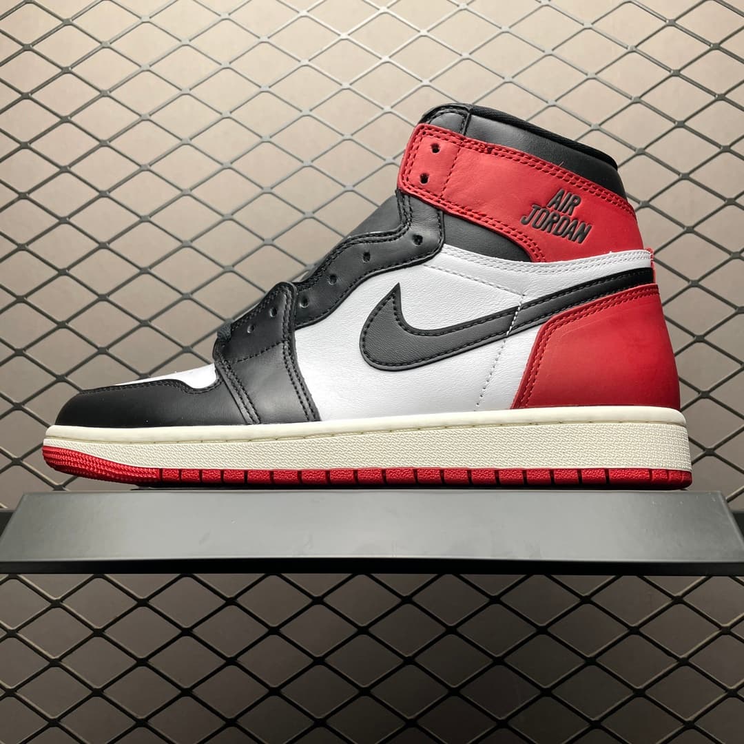 JRD 1 Retro High DZ5485-106