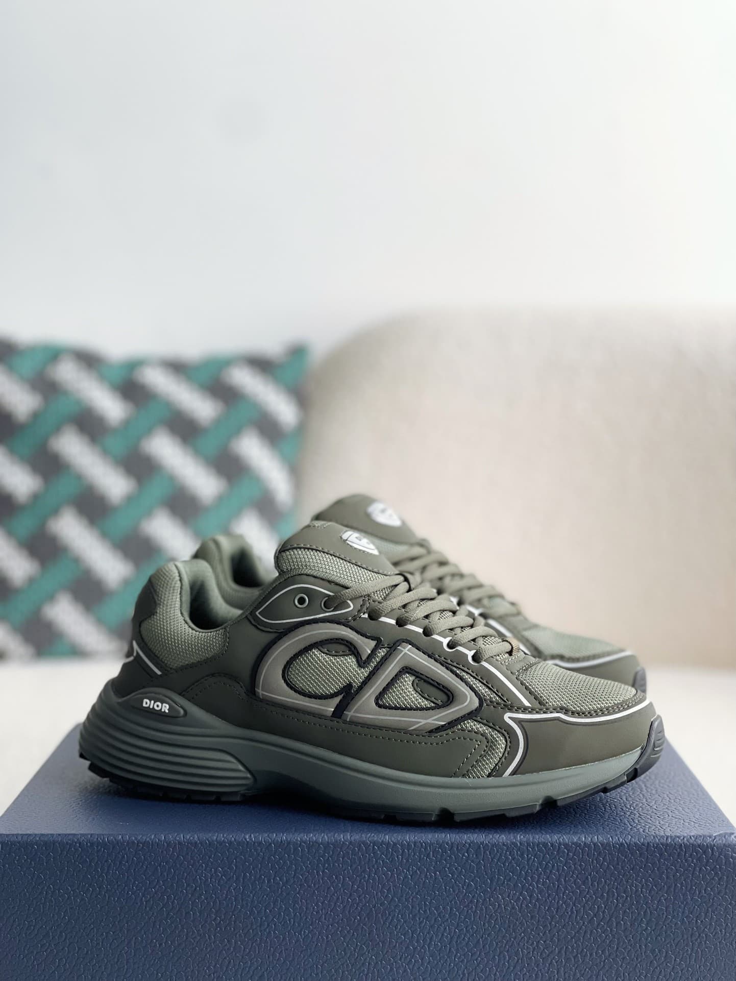 DR b30 sneaker