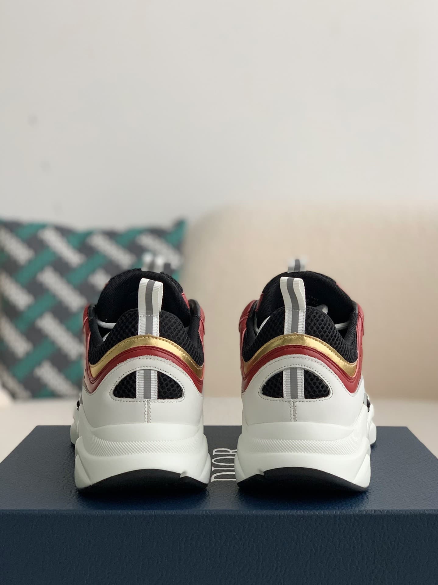 DR classic B22 Clunky Sneaker