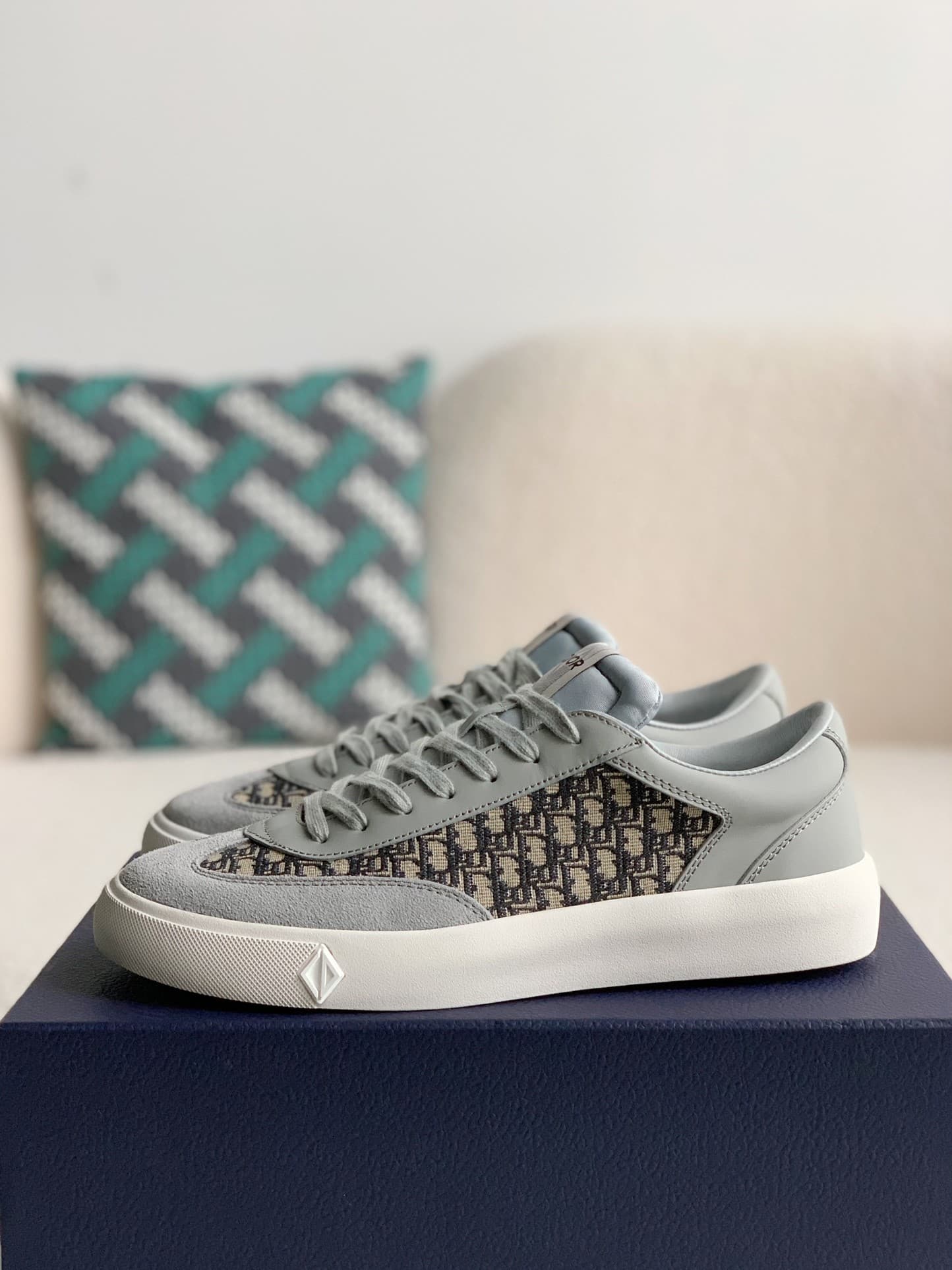 DR B23 low Sneaker