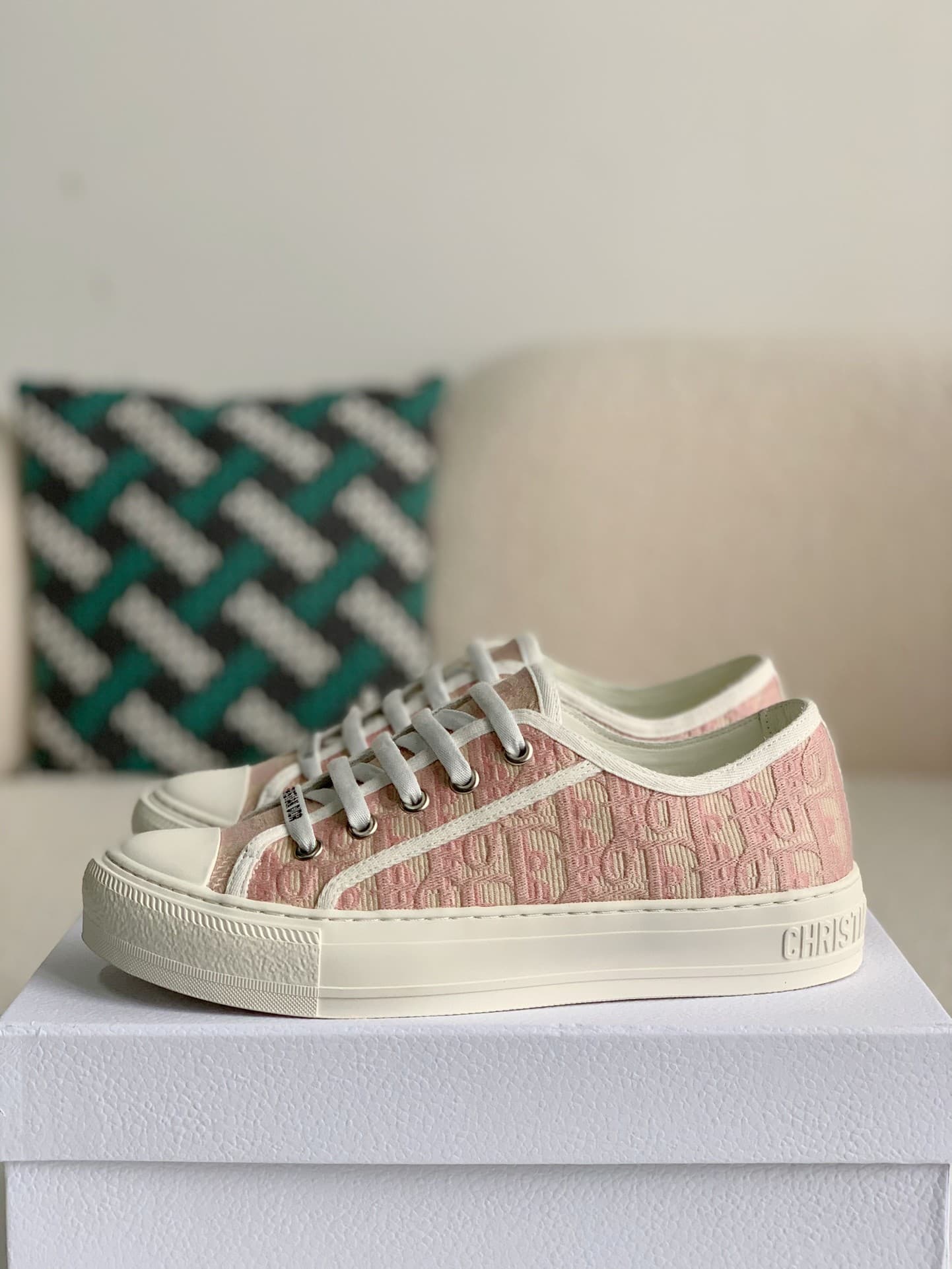 DR B23 low Sneaker