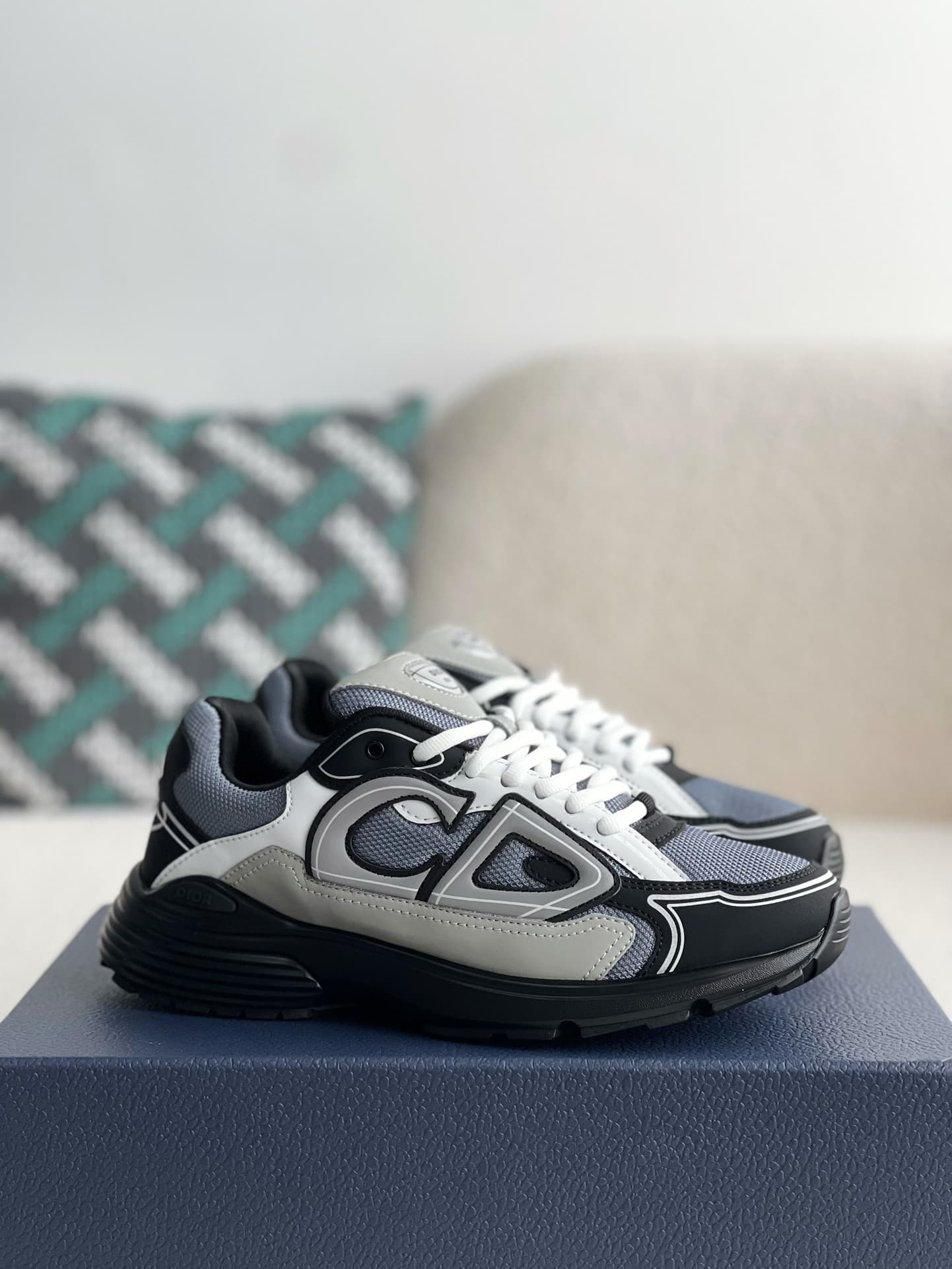DR b30 sneaker