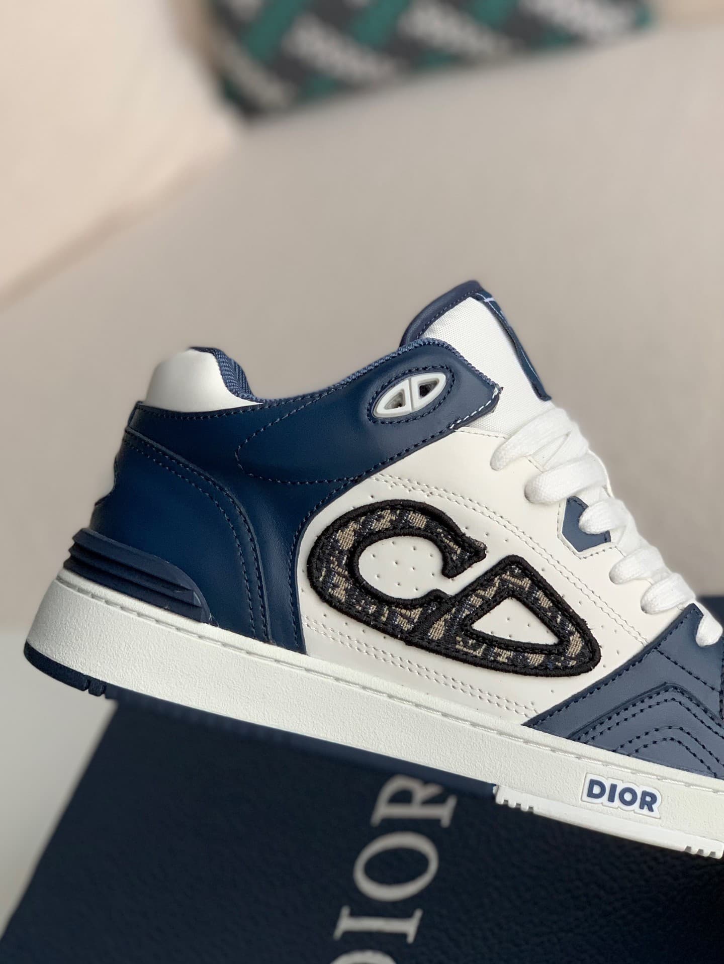 DR b57