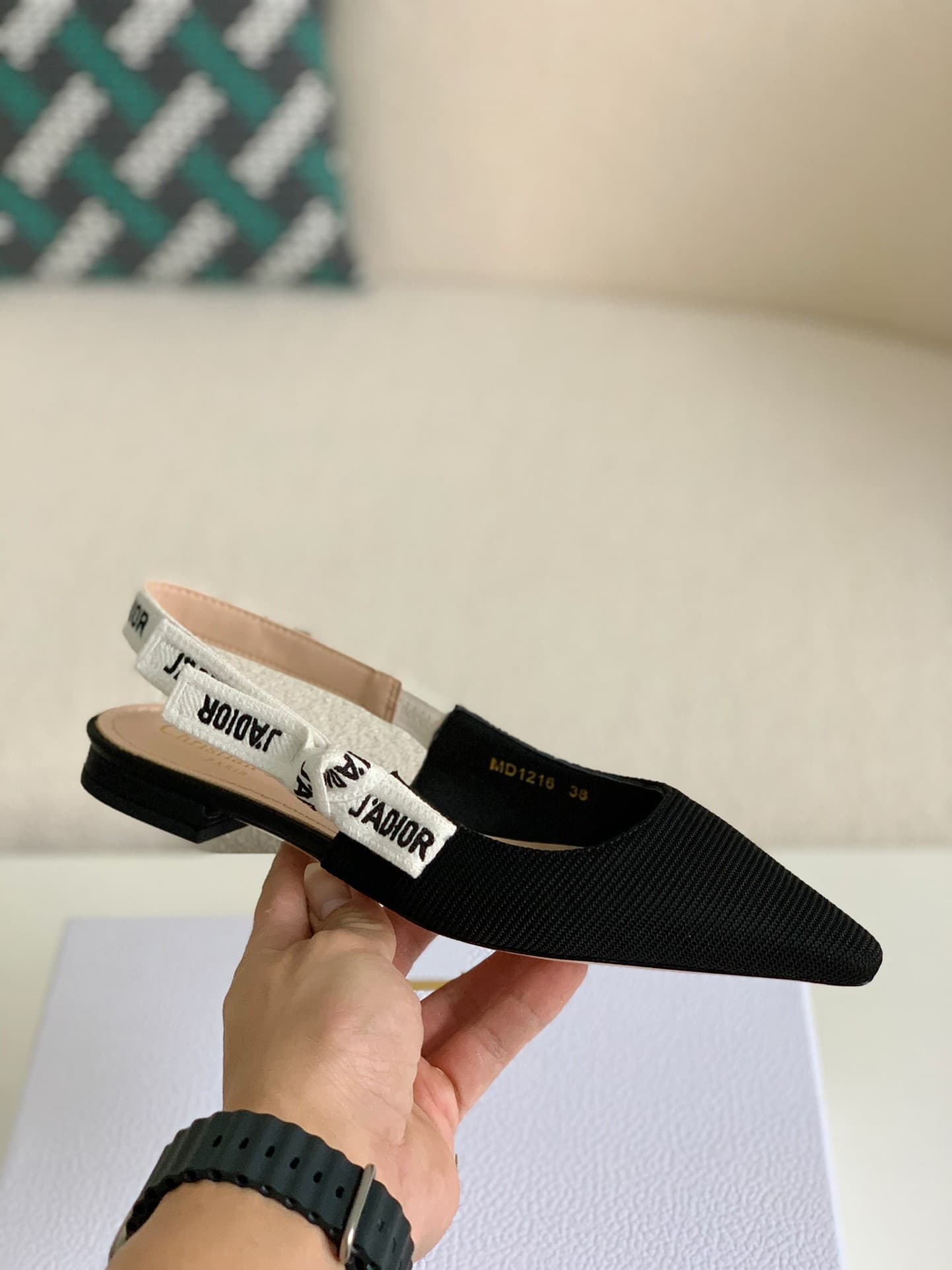 DR Sandals