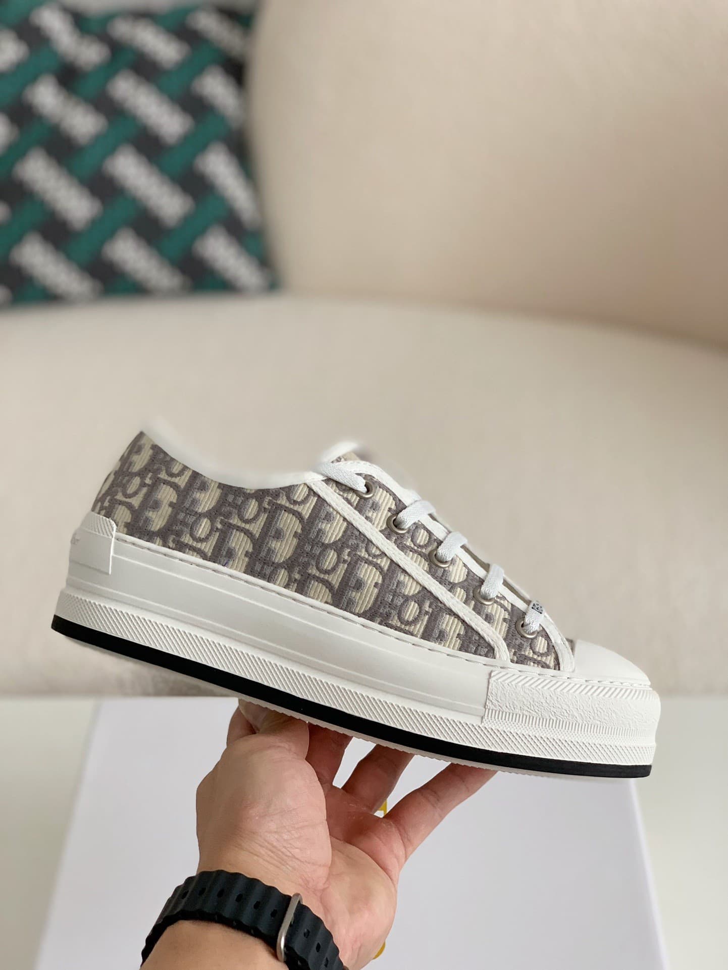 DR B23 low Sneaker