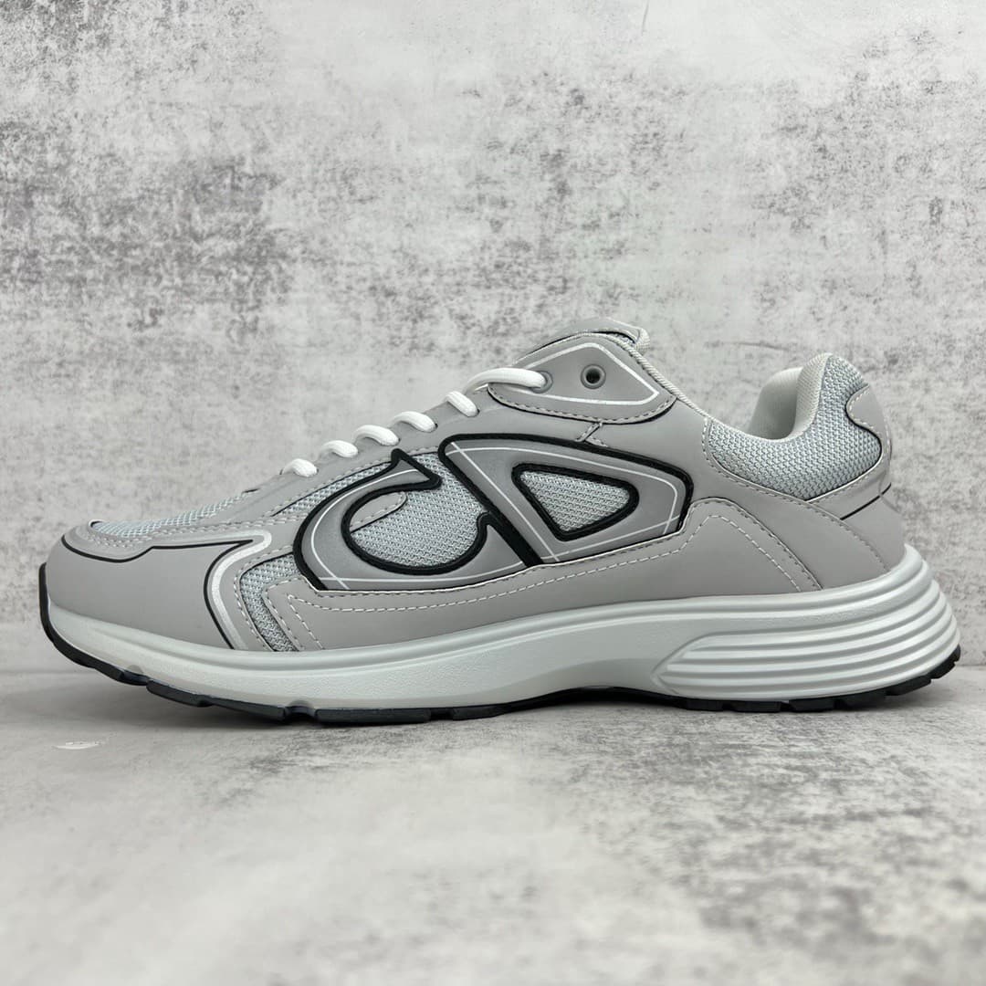 DR b23 sneaker