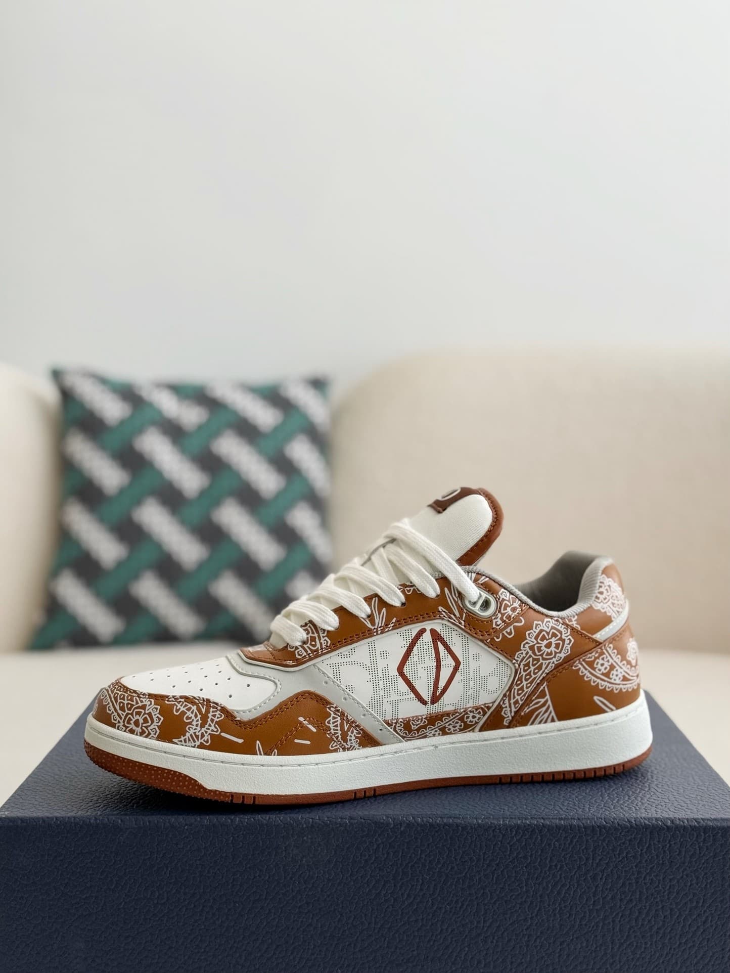 DR HIGH LEVEL B27 Sneaker