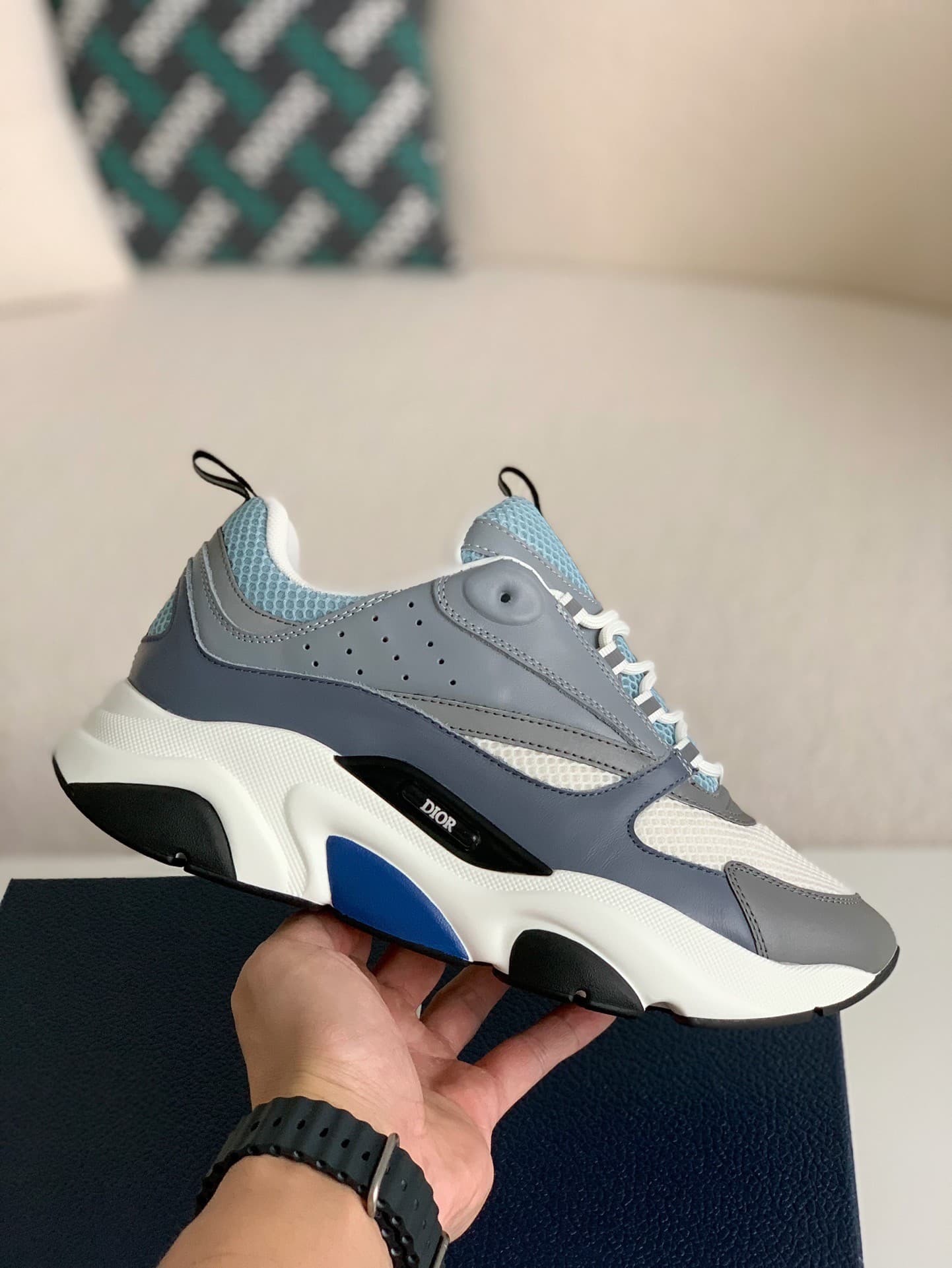 DR B22 Sneaker