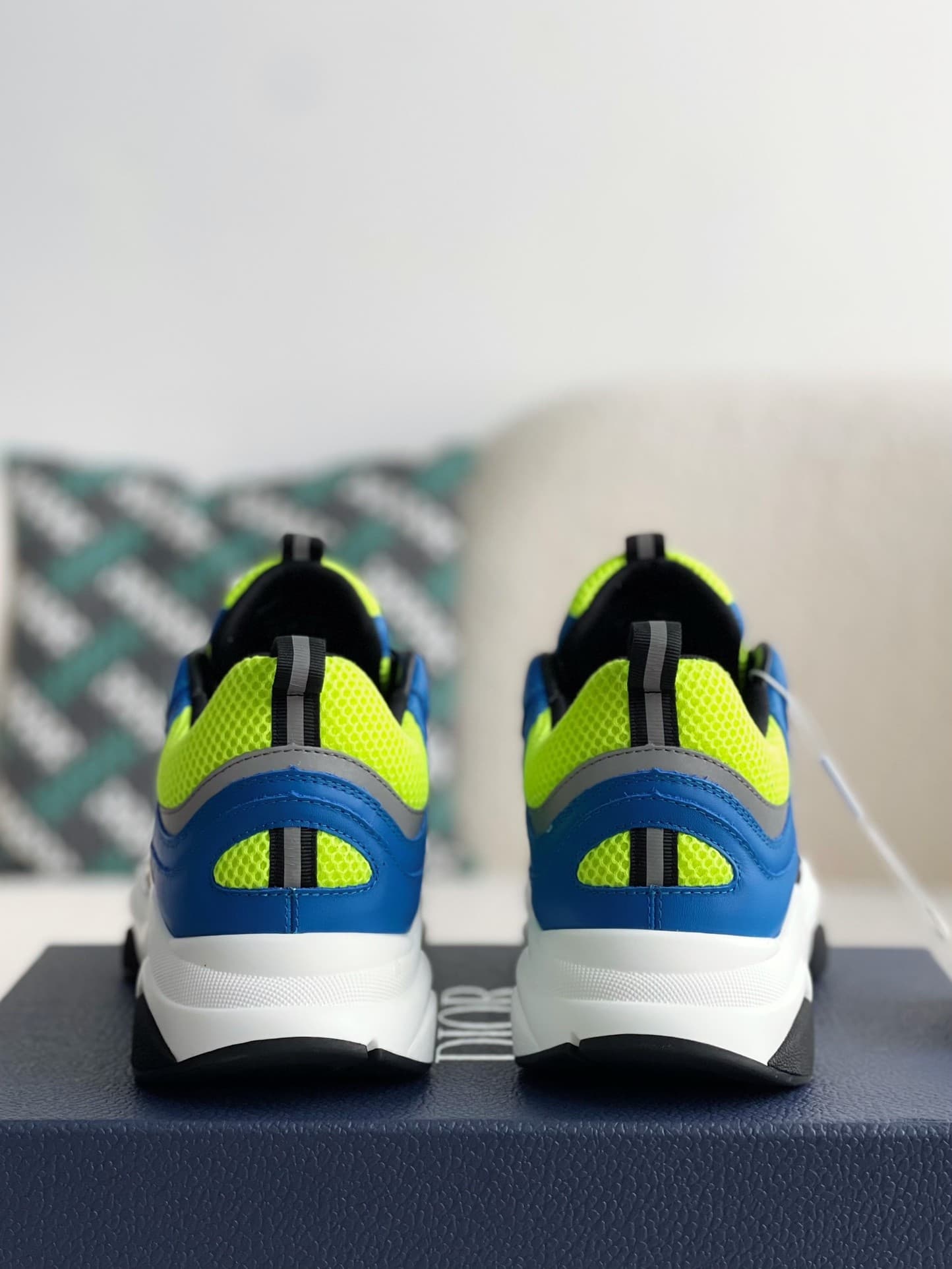 DR classic B22 Clunky Sneaker