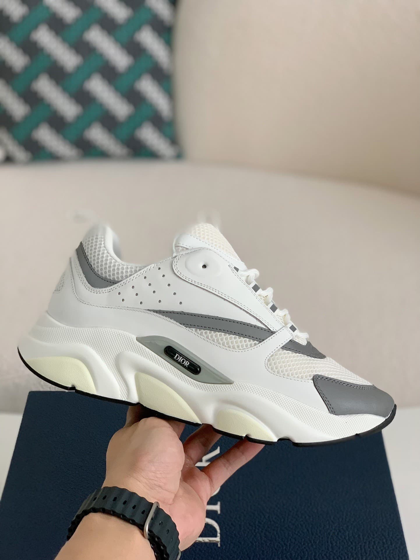 DR classic B22 Clunky Sneaker