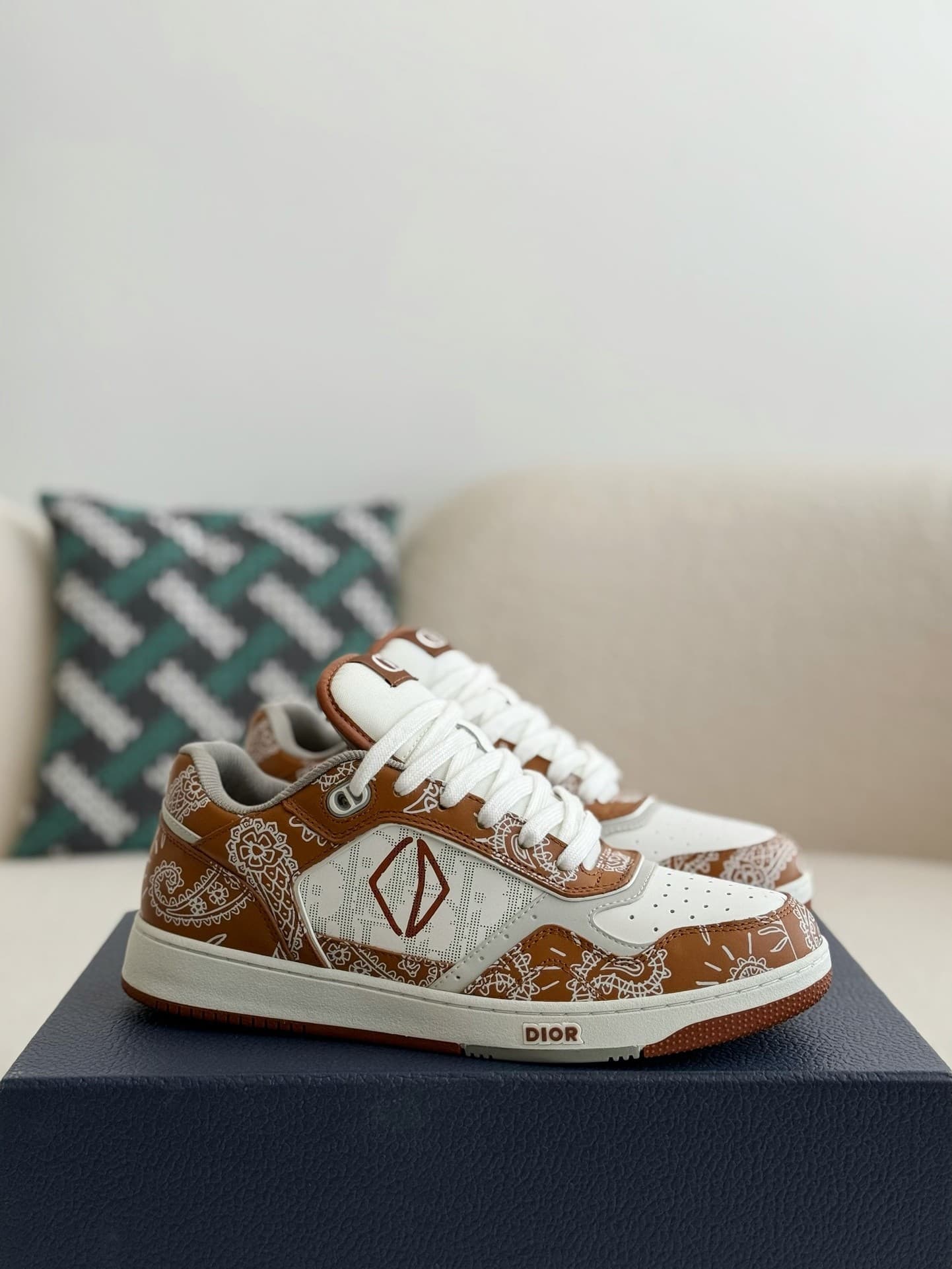 DR HIGH LEVEL B27 Sneaker