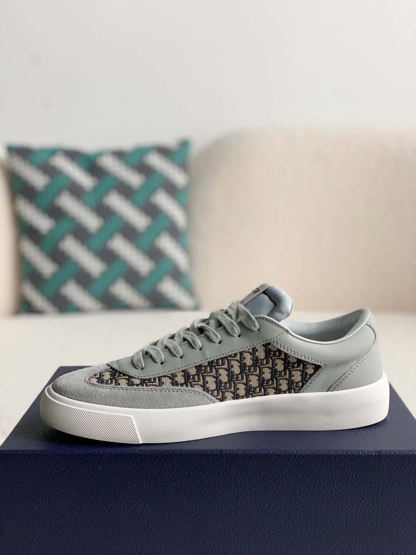 DR B23 low Sneaker