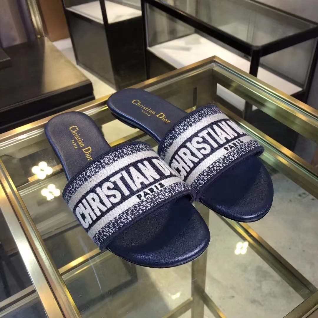DR Every-D Sandals