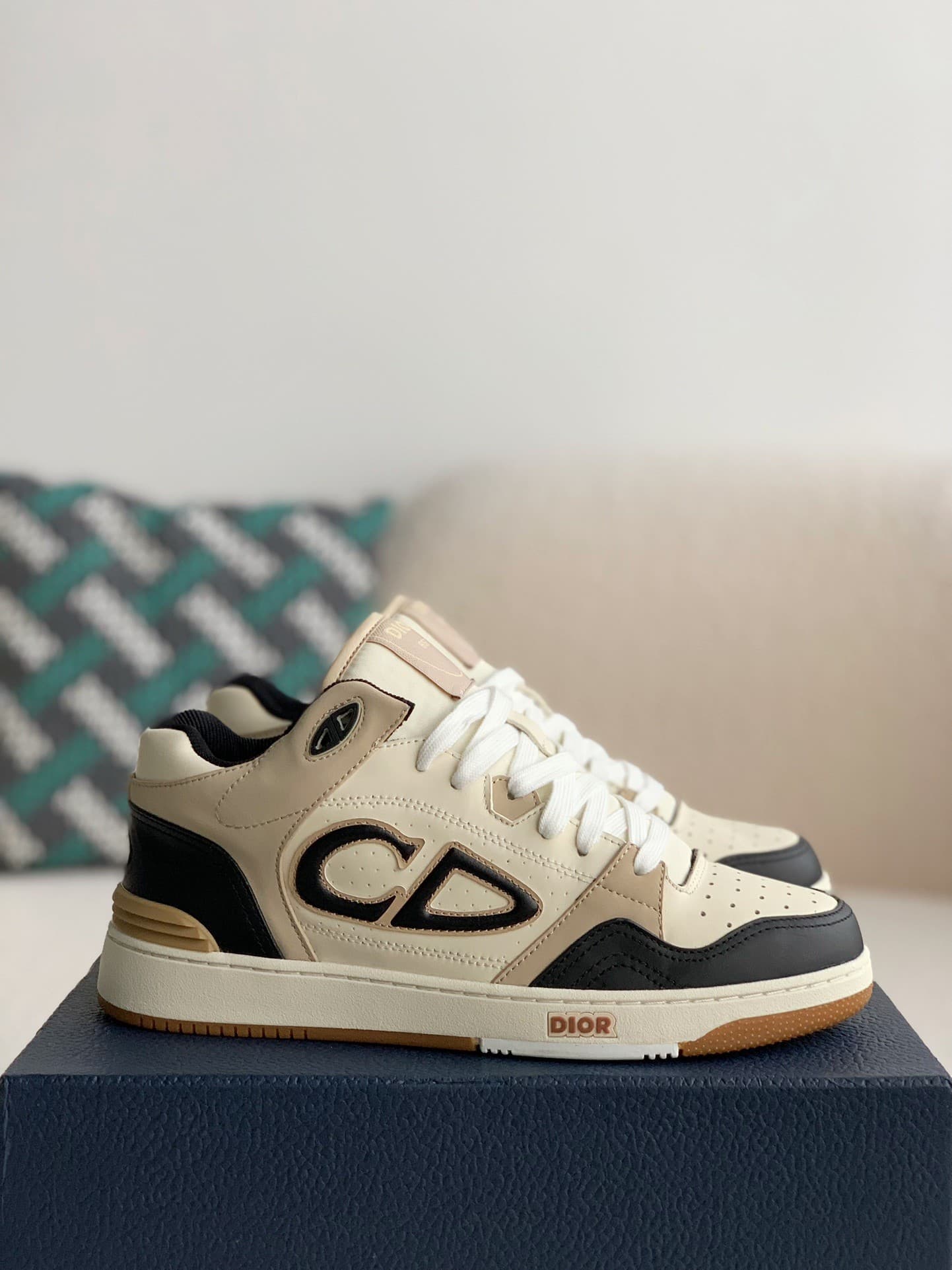 DR b57