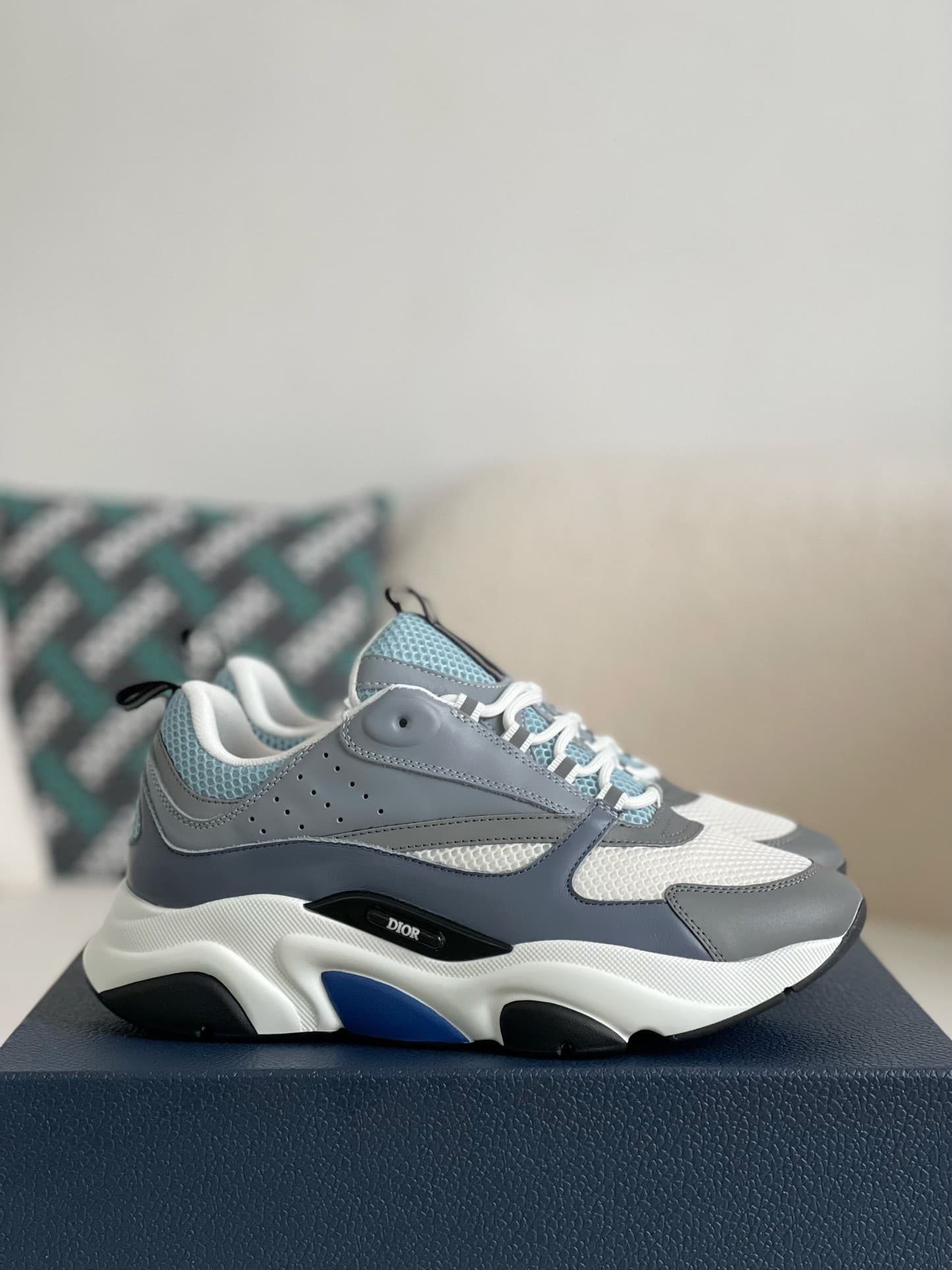 DR B22 Sneaker