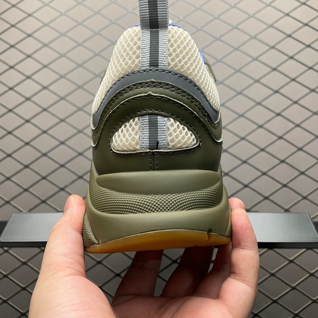 DR B22 Casual shoes