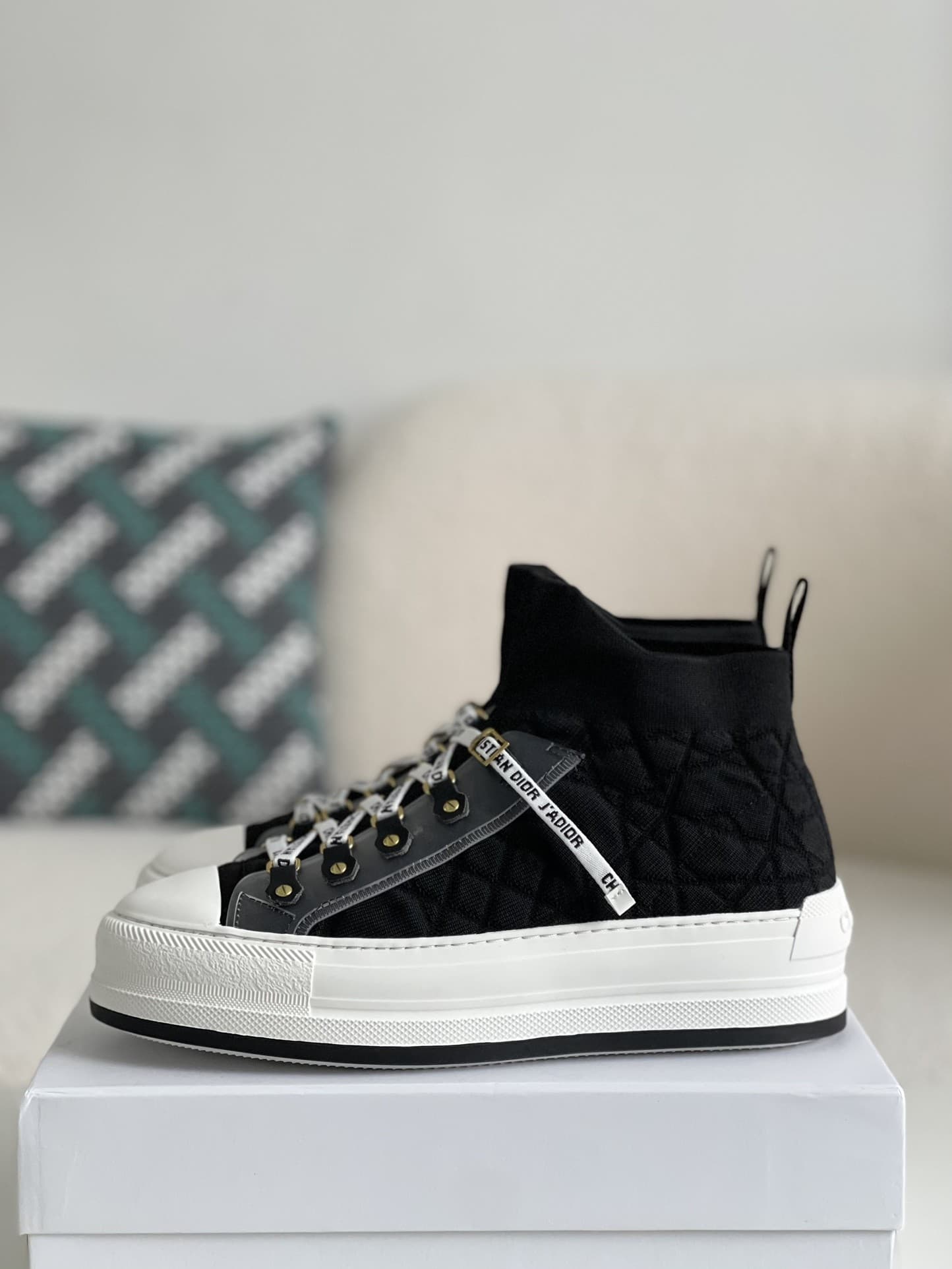 DR Walk's DR sneaker