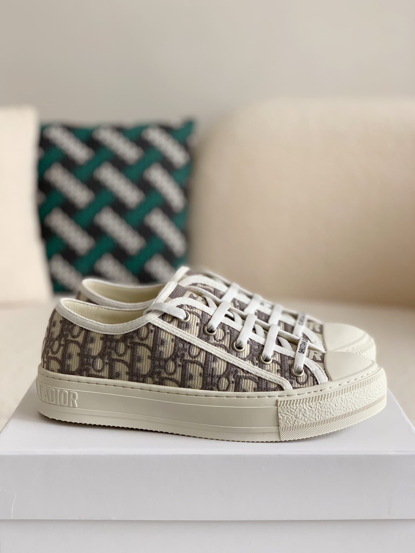 DR B23 low Sneaker