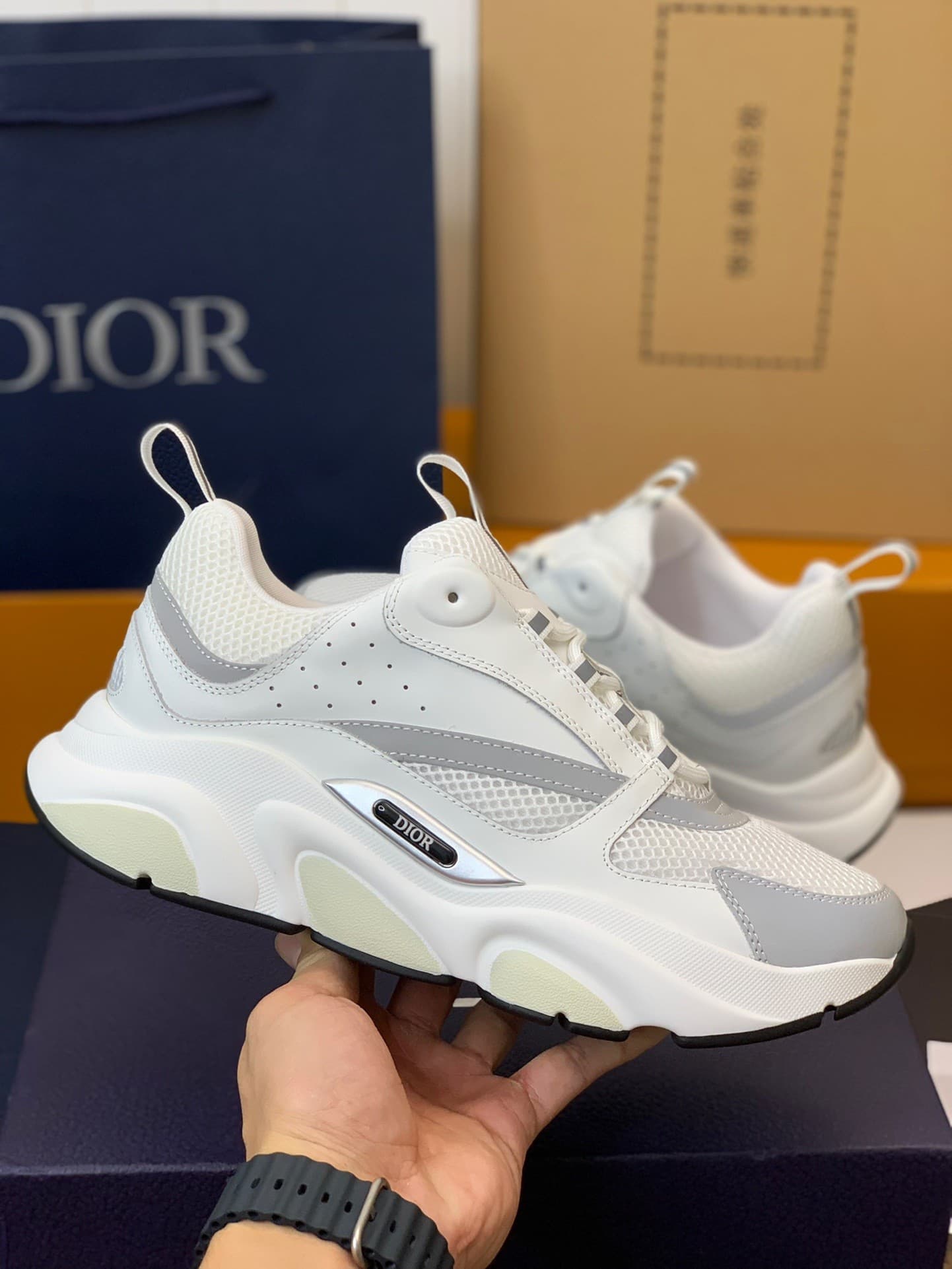 DR classic B22 Clunky Sneaker