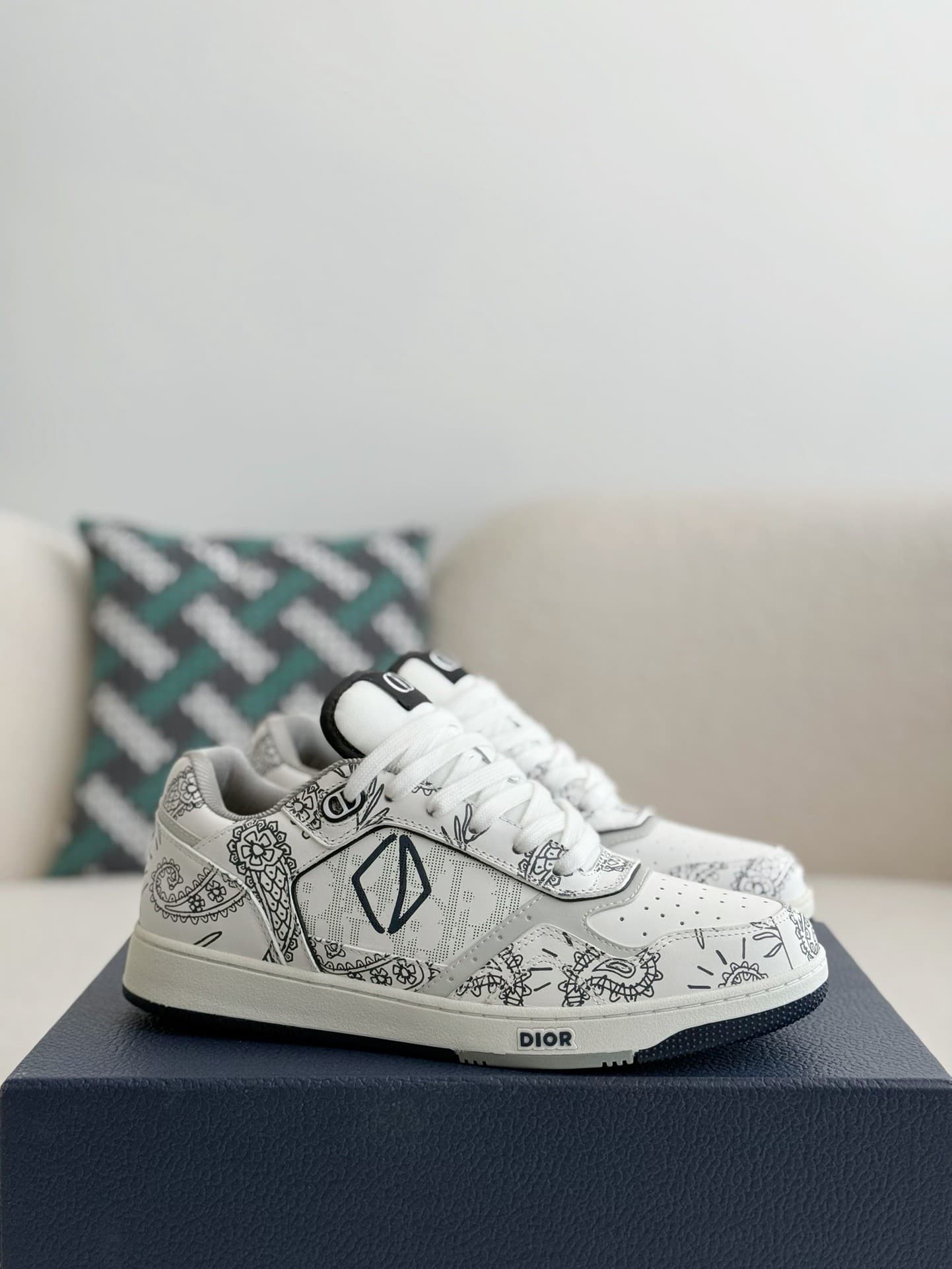 DR HIGH LEVEL B27 Sneaker