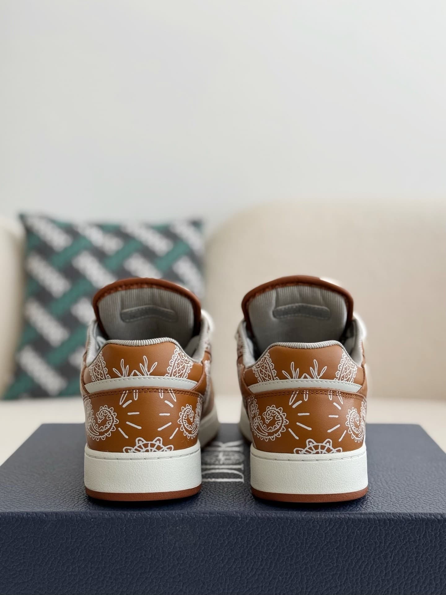 DR HIGH LEVEL B27 Sneaker